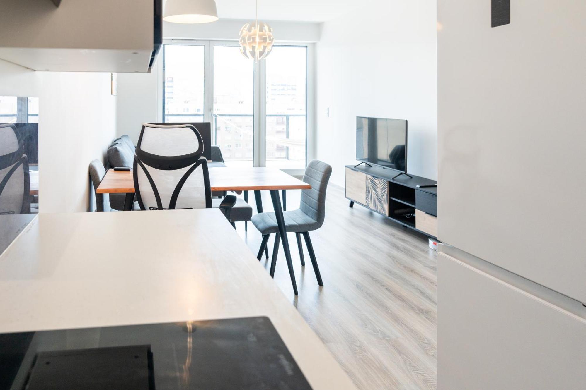 Waterfront Buda Hills Views&free Parking Apartment Budapest