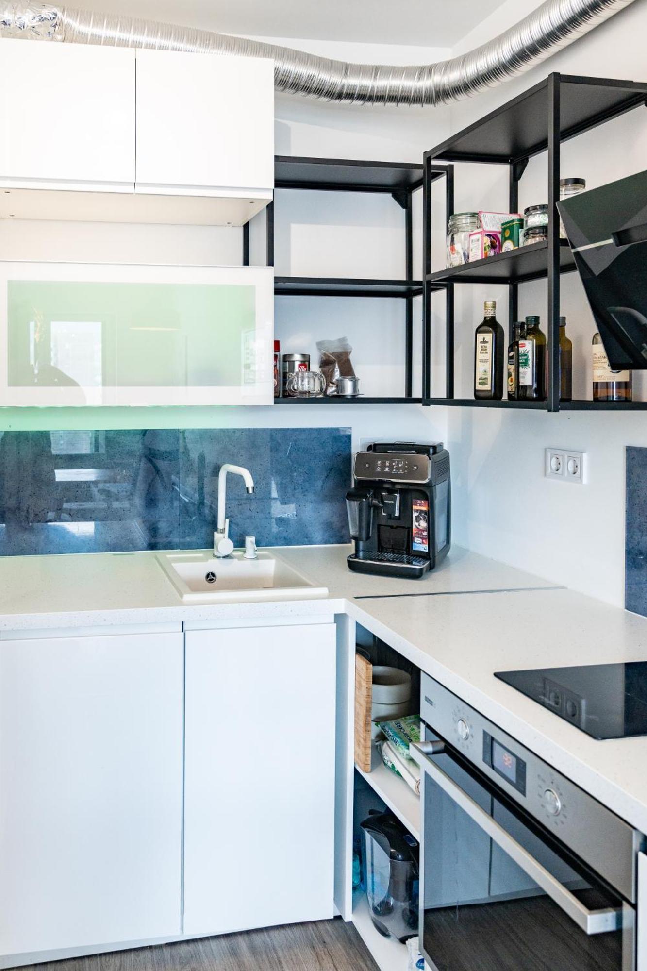 Waterfront Buda Hills Views&free Parking Apartamento